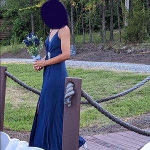 Size 8 Navy David’s Bridal Bridesmaid Dress (w/ Broach)